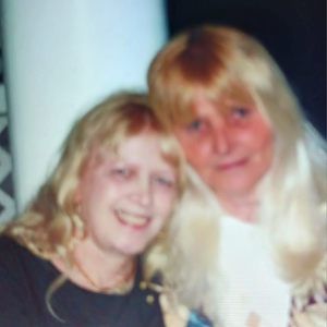 Meet your Posher, Deborah